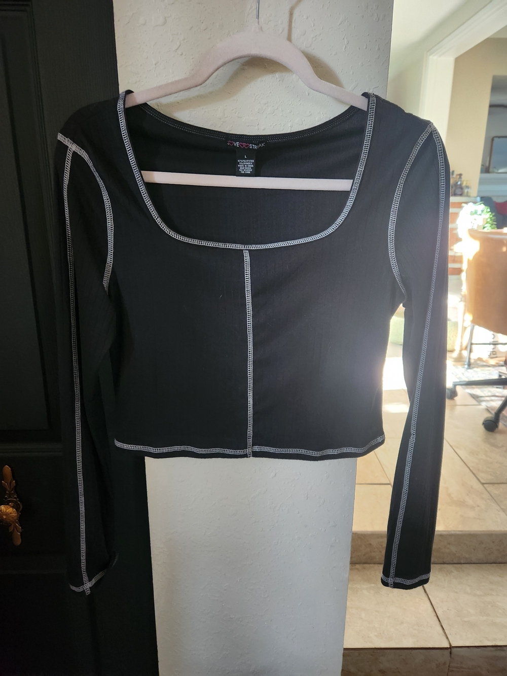 Black Long-Sleeve Square Neck Crop Top with Contrast Stitching